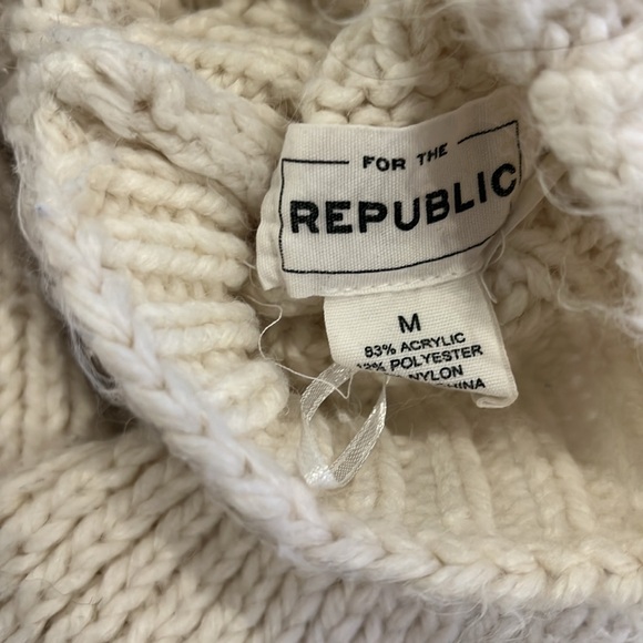 For the republic women’s ivory sweater - Picture 5 of 9